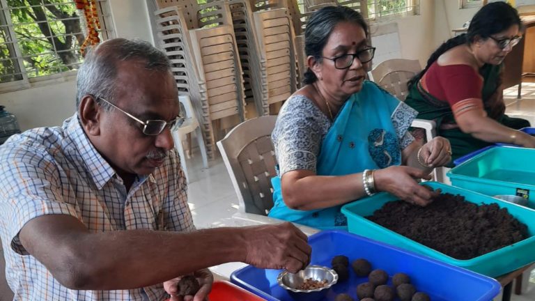 mata-amritanandamayi-math-1